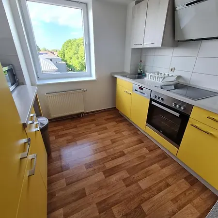 6 Bedroom Private Apartment & Lounge Rostock Esterno foto